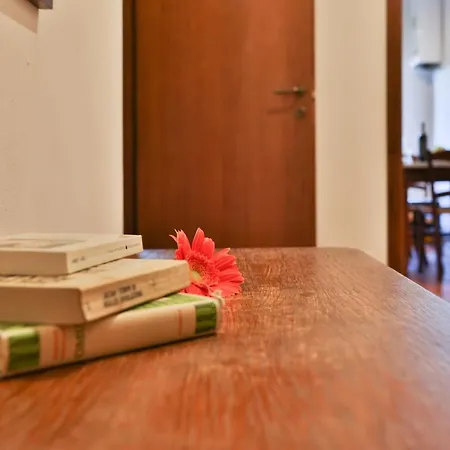 Alloggio per agriturismo Antico Borgo La Torre *