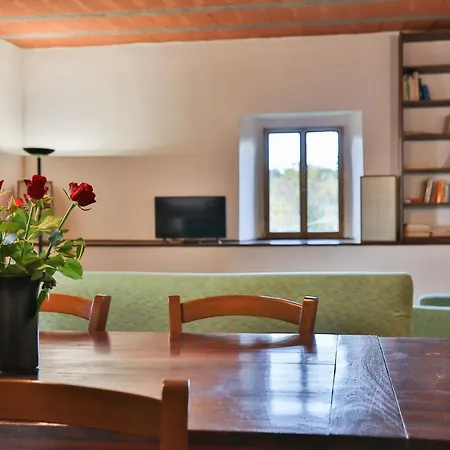 Alloggio per agriturismo Antico Borgo La Torre *